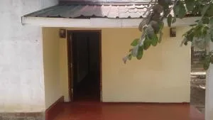 Negombo, holiday house - Katuwapitiya