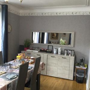 Sejours chez l'habitant Couleur Framboise : photos des chambres