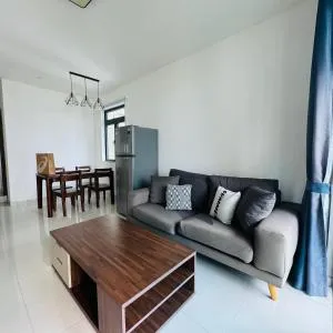 Seaview Cozy 2B1R Condo forest city - 丹戎巴來卡里汶