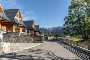 MOUNTAIN BASE - Apartament Diamentowe Tarasy 1 z wanną z hydromasażem