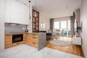 Kasprzaka 29 Wola Tower 3 Rooms, 80m2 16th floor, Free Garage BY Perfect Apart