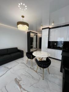 Golden Room Stare Miasto