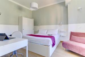 Furio Camillo Studio - Metro A - Netflix