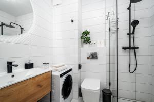 Kasprzaka 29A Separate Bedroom Free Garage By Perfect Apart