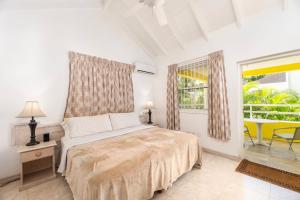 Vida Mejor - West Pool