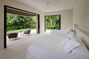 w* Amazing 4BR Villa at Mesa de Yeguas