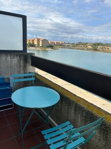 studio village naturiste