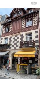 Appartements VILLERS DEAUVILLE NOUVEAU STUDIO 2 Pers 30m de la plage : photos des chambres