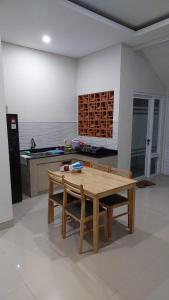 De AR Guest House Gresik