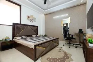 Orange Inn Luxe Stayz- Serviced Apartment - Near Google office and Medicity Hospital, Gurugram - Гургаон