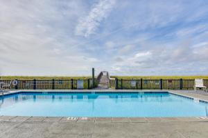 Oceanfront Condo with Heated Pool in Emerald Surf!