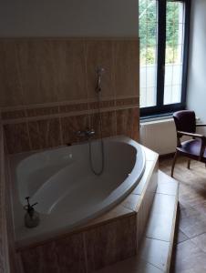 B&B / Chambres d'hotes Chambre d-hote La Suite Domaine du Bagnerot : photos des chambres