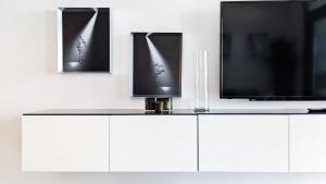 SUNSET WAVES sweet apartment