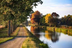 Appartements Harmonie Apartments 5 mins from A6 et Chalon sur Saone : photos des chambres