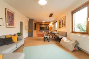 Freiraum im Univiertel und in Seenähe - Pertitschach