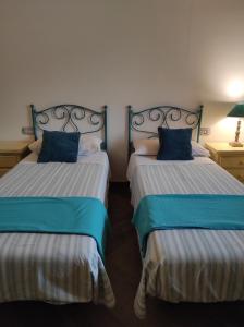 Standard Double or Twin Room with Garden View