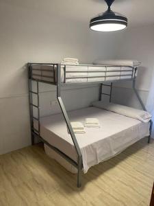 Apartamento a 100 m de la playa , todo nuevo