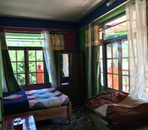 Surya Homestay - Rural Tea Garden Homestay
