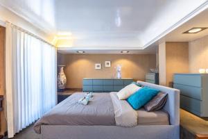 Attico di lusso con terrazzo a 10 Minuti dal Duomo