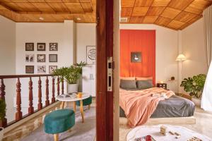 Phòng Giường Đôi Có Sân Hiên (Double Room with Terrace)