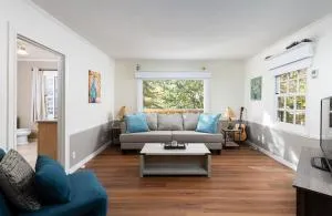 Gingerbread Gardens - Twin Peaks