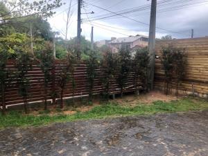 Casa 4 quartos na quadra do MAR e com piscina!!