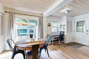 Dark Harbour Cottage