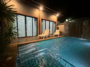 Luxury Private Pool Villa Ao Nang Krabi T 3 - شاطئ رايلي