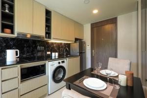 Mountain view Apartment Surin Beach 716 by CapitalPro