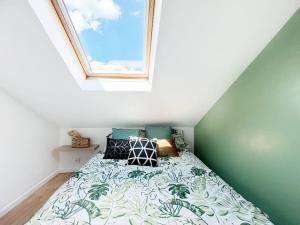 Appartements Somptueux appartement duplex proche RER : photos des chambres