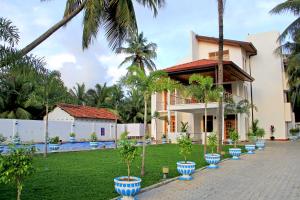 Bluewater Beach Resort