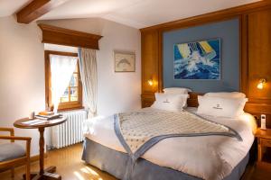 Hotels Hotel Restaurant Du Port : photos des chambres