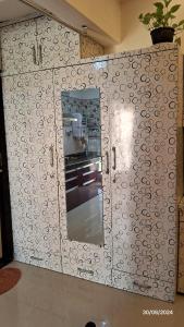 Studio for Descent Single or Couple