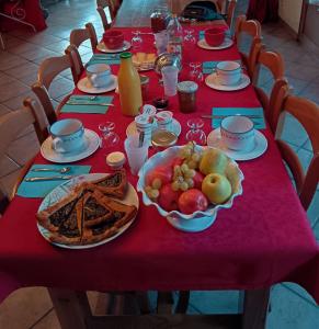 B&B / Chambres d'hotes Les Clarines Perceneige - Chambre d'Hotes Vue Sur Montagne & SPA : photos des chambres