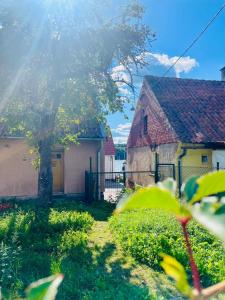 Wakajki - domek z balią blisko jeziora i centrum Mikołajek