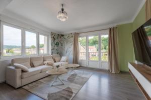 Chambre Jessy 20m - 2 SDB - Balcon - WIFI - Park