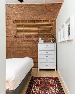 Modern industrial suite in Grand Forks