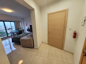 1 Bedroom Apartment with a View