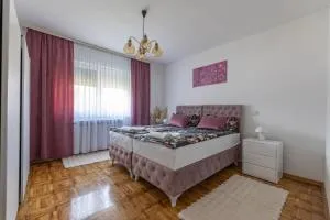Apartman Marta i soba Maja - Otok