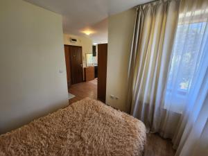 Pine tree Easy Ski access - Next 100m to Ski slope and forest view