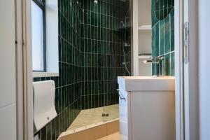 Appartements Duplex cosy et lumineux au pied du tram : photos des chambres