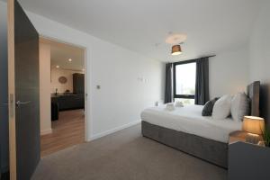 York Minster Icona 239 - FREE parking and gym!