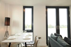 York Minster Icona 239 - FREE parking and gym!