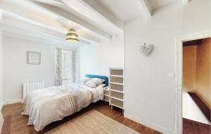 Maisons de vacances Nice Home In Terres-De-Haute-Charen : photos des chambres