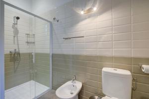 Villa Azzurra Front Beach - Happy Rentals