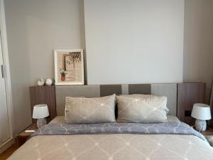 New & Cozy 2 BR @ The Astra Sky River Chiang mai
