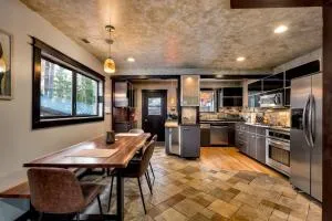 New Cabin in North Lake Tahoe! - 金斯伍德庄园