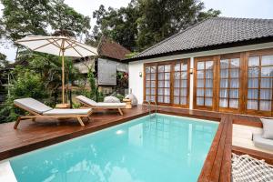Garden Heights Villa by EVDEkimi - Elegant 3BR Jungle oasis with Hammock - New Years Offer