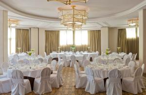InterContinental Hotels Chantilly Chateau Mont Royal by IHG : photos des chambres