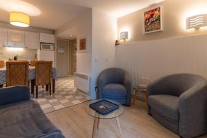 Appt 2 pièces cabine 6 pers avec piscine tennis parking gratuit 217